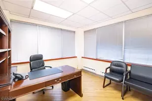 2 Lincoln Hwy-Unit100, Edison Twp., NJ 08820 - Photo 11