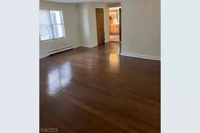 307 Walnut Ave Unit 1, Cranford Township, NJ 07016 - Photo 3