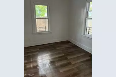 231 Alexander St #1R, Newark, NJ 07106 - Photo 7