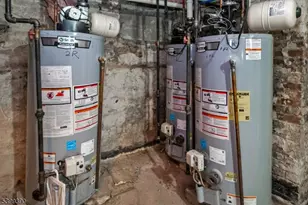 467 Fairview Ave, Orange, NJ 07050 - Photo 23