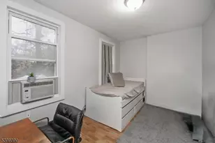 467 Fairview Ave, Orange, NJ 07050 - Photo 13