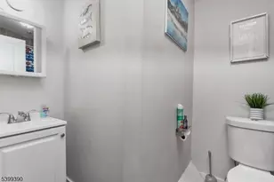 467 Fairview Ave, Orange, NJ 07050 - Photo 21