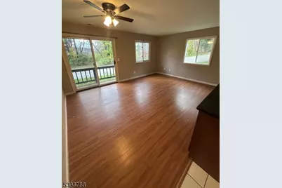 1 Snowbird Ct #9, Vernon, NJ 07462 - Photo 5