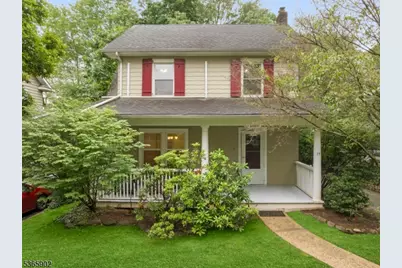 72 Meadowbrook Rd, Millburn, NJ 07078 - Photo 1