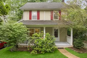 72 Meadowbrook Rd, Millburn, NJ 07078 - Photo 1