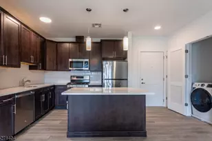 1025 Raritan Rd, Clark Township, NJ 07066 - Photo 13