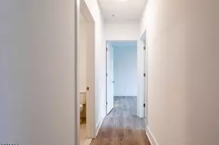 1025 Raritan Rd, Clark Township, NJ 07066 - Photo 17