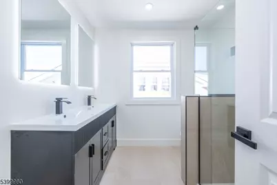 74 E 9th St, Clifton, NJ 07011 - Photo 21