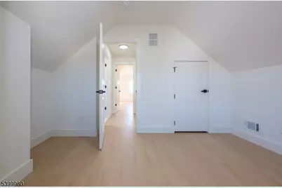 74 E 9th St, Clifton, NJ 07011 - Photo 17