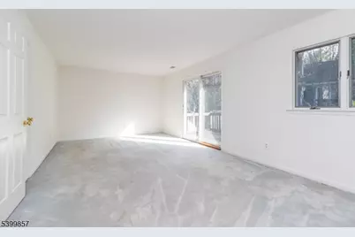 13 Greenbriar Ln, Clinton Township, NJ 08801 - Photo 11