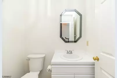 13 Greenbriar Ln, Clinton Township, NJ 08801 - Photo 5