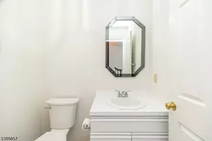 13 Greenbriar Ln, Clinton Township, NJ 08801 - Photo 5