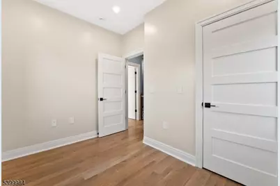 1453 Morris Ave, Union Township, NJ 07083 - Photo 29