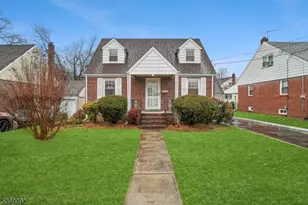 944 Burlington Ave, Union Township, NJ 07083 - Photo 1