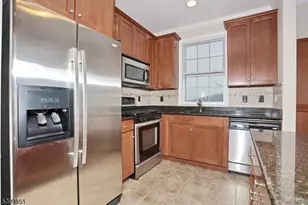 6107 Brookhaven Court, Riverdale, NJ 07457 - Photo 11
