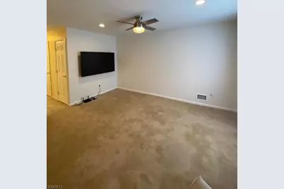 20 Cotton Ct, Hardyston Township, NJ 07419 - Photo 9