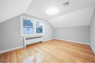 731 Essex Ave, Linden, NJ 07036 - Photo 7