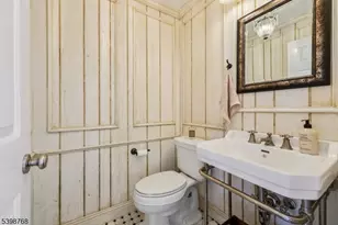 133 Easedale Rd, Wayne Twp., NJ 07470 - Photo 17