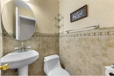 46 Dorchester Ct, Hillsborough Township, NJ 08844 - Photo 5