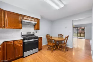 46 Dorchester Ct, Hillsborough Township, NJ 08844 - Photo 7