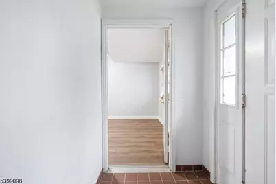 21 Personette St #B, Caldwell, NJ 07006 - Photo 3