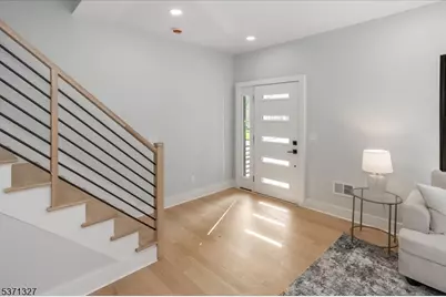 111 N Summit Ave, Chatham, NJ 07928 - Photo 5