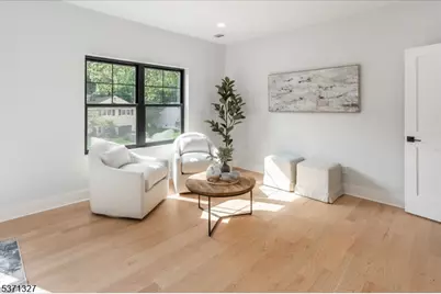 111 N Summit Ave, Chatham, NJ 07928 - Photo 21