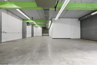 16 Van Wettering Pl, Hackensack, NJ 07601 - Photo 19