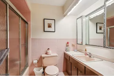 41 Dorothy Drive, North Haledon, NJ 07508 - Photo 15