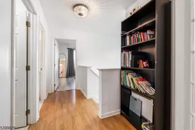 127 Stratford Dr, Nutley, NJ 07110 - Photo 11