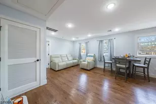 346 Tucker Ave, Union Township, NJ 07083 - Photo 11