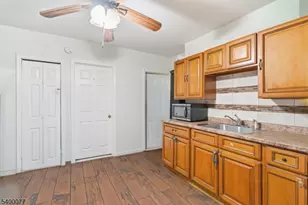 140 4th Ave, Newark, NJ 07104 - Photo 9