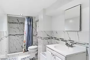 140 4th Ave, Newark, NJ 07104 - Photo 25