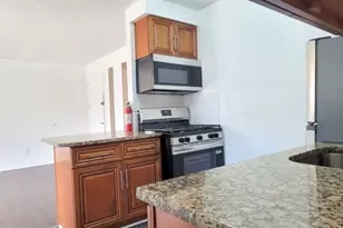 17-27 Cuozzo St, Belleville, NJ 07109 - Photo 9