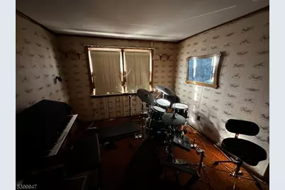 538 Dietz St, Roselle, NJ 07203 - Photo 27