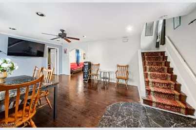 160 W Colfax Ave, Roselle Park, NJ 07204 - Photo 1