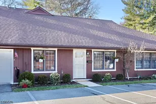 32-3 Tamaron Dr, Waldwick, NJ 07463 - Photo 1