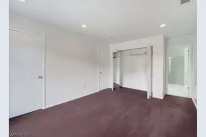 43 Seton Hall Dr, Newark, NJ 07103 - Photo 15