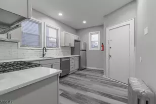 89 Sheridan St, Irvington, NJ 07111 - Photo 7