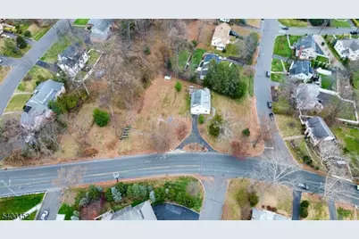 1098 Sunny Slope Dr, Mountainside, NJ 07092 - Photo 15