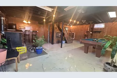 17 Village Glen Rd, Raritan Township, NJ 08822 - Photo 3