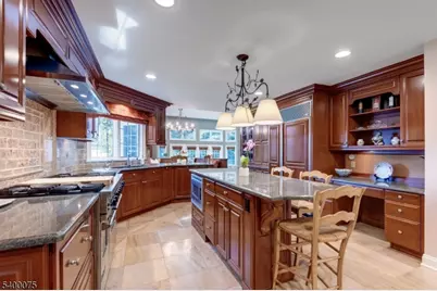 7 Byron Rd, Millburn, NJ 07078 - Photo 7