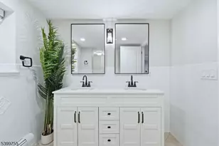 226 Barnert Ave, Totowa, NJ 07512 - Photo 13