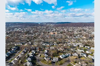 54 Oakwood Ct, Fanwood, NJ 07023 - Photo 33