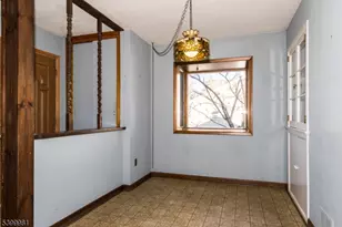 54 Oakwood Ct, Fanwood, NJ 07023 - Photo 9