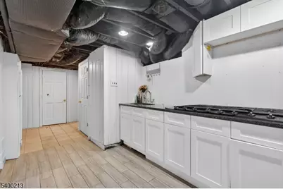 301 South Pkwy, Clifton, NJ 07014 - Photo 27