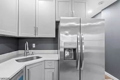 110 Park Ave, East Orange, NJ 07017 - Photo 17