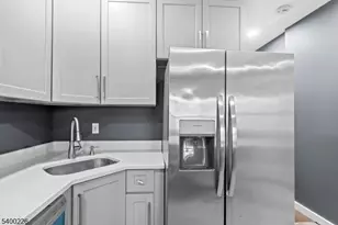 110 Park Ave, East Orange, NJ 07017 - Photo 17