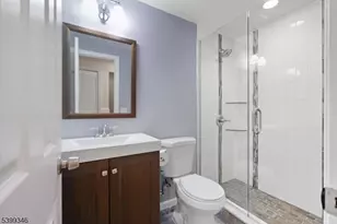 20 High Point Ci, Franklin Boro, NJ 07416 - Photo 11