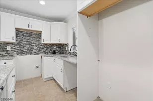 20 High Point Ci, Franklin Boro, NJ 07416 - Photo 25